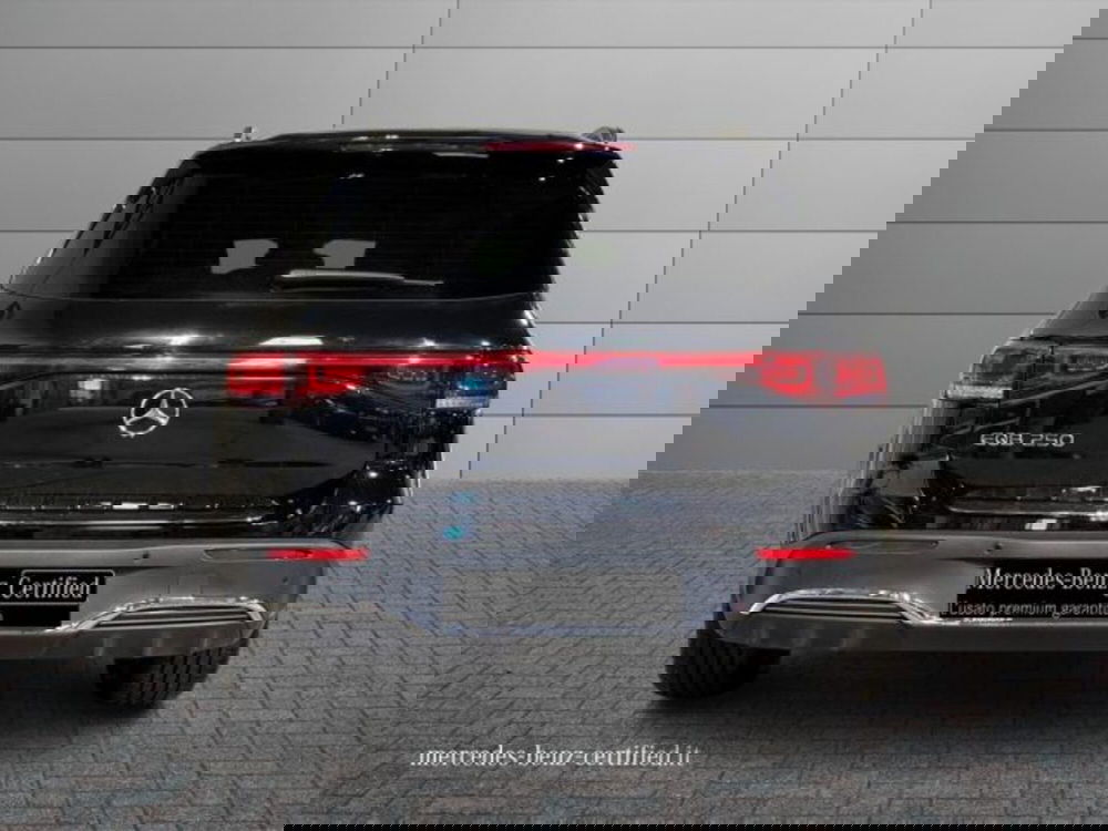 Mercedes-Benz EQB usata a Bologna (4)