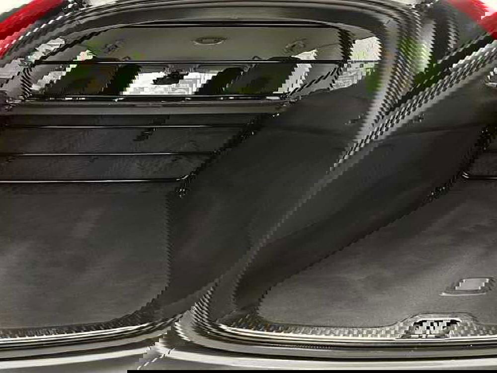 Volvo XC60 usata a Macerata (18)