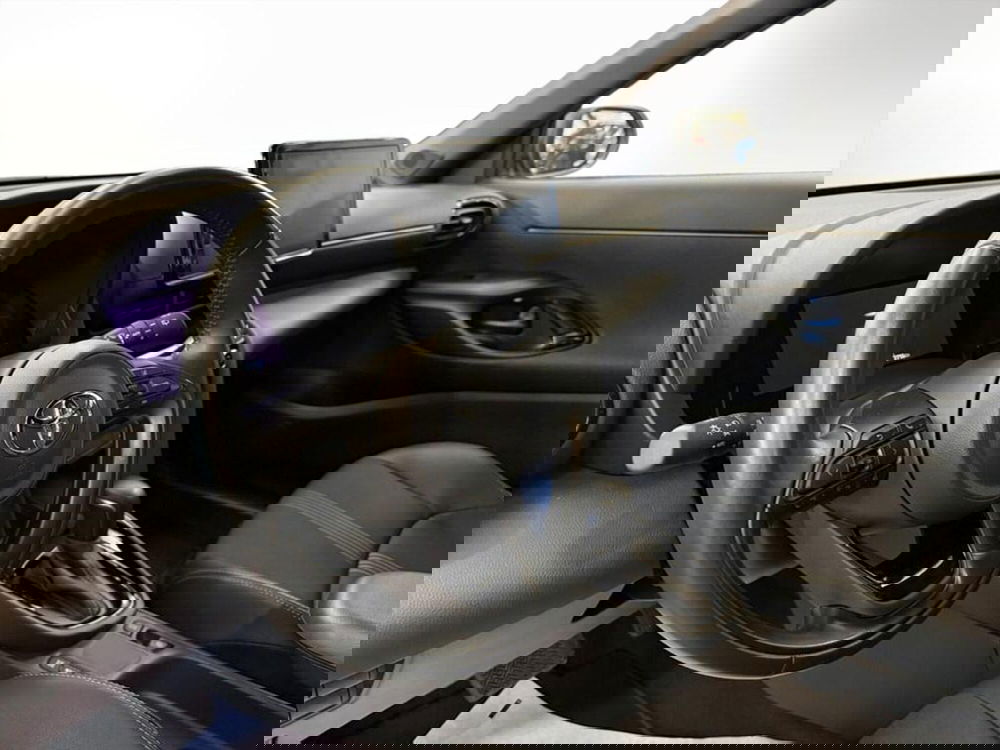 Toyota Yaris Cross usata a Monza e Brianza (12)