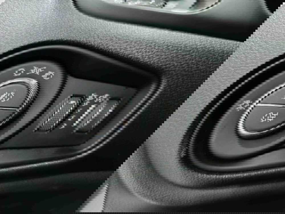 Jeep Renegade usata a Catania (18)