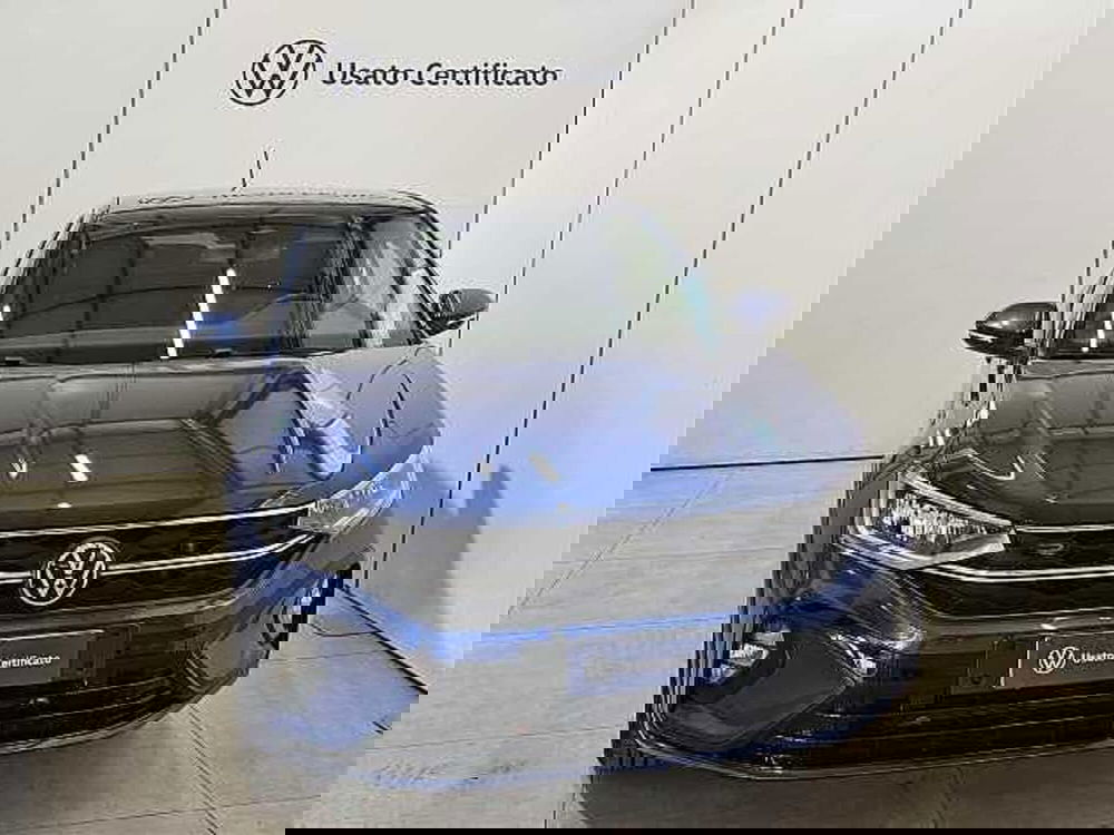 Volkswagen Taigo usata a Lecco (2)