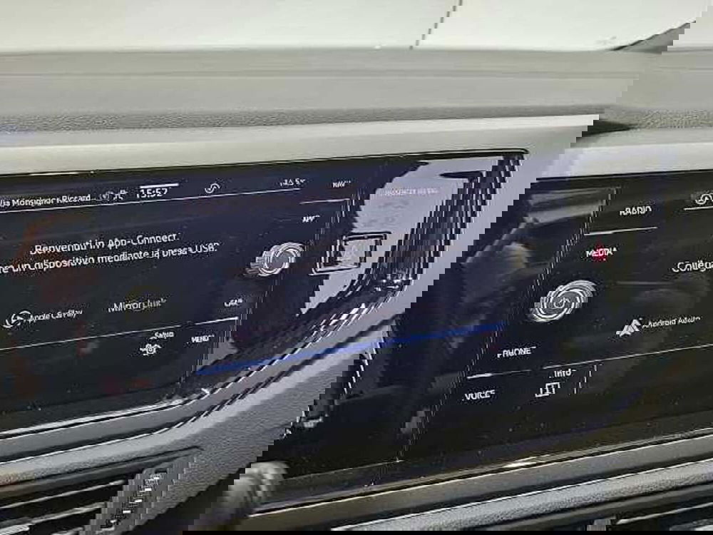 Volkswagen Taigo usata a Lecco (20)