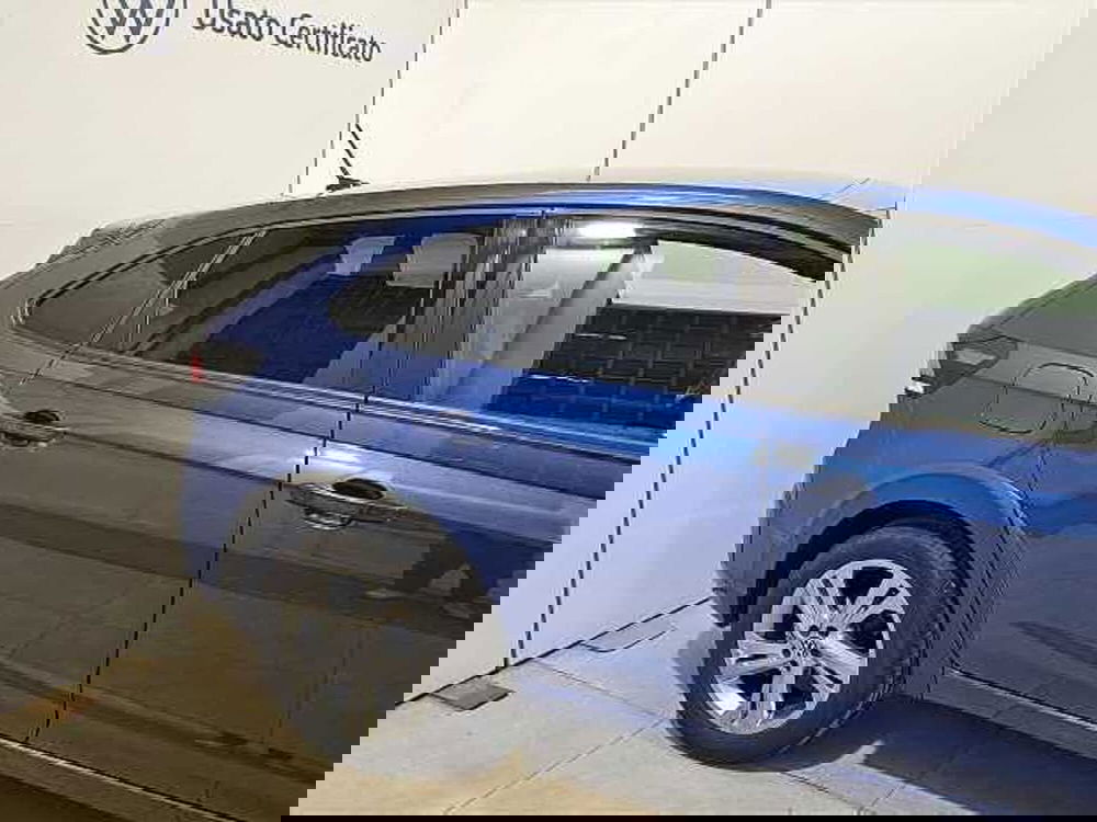 Volkswagen Taigo usata a Lecco (6)