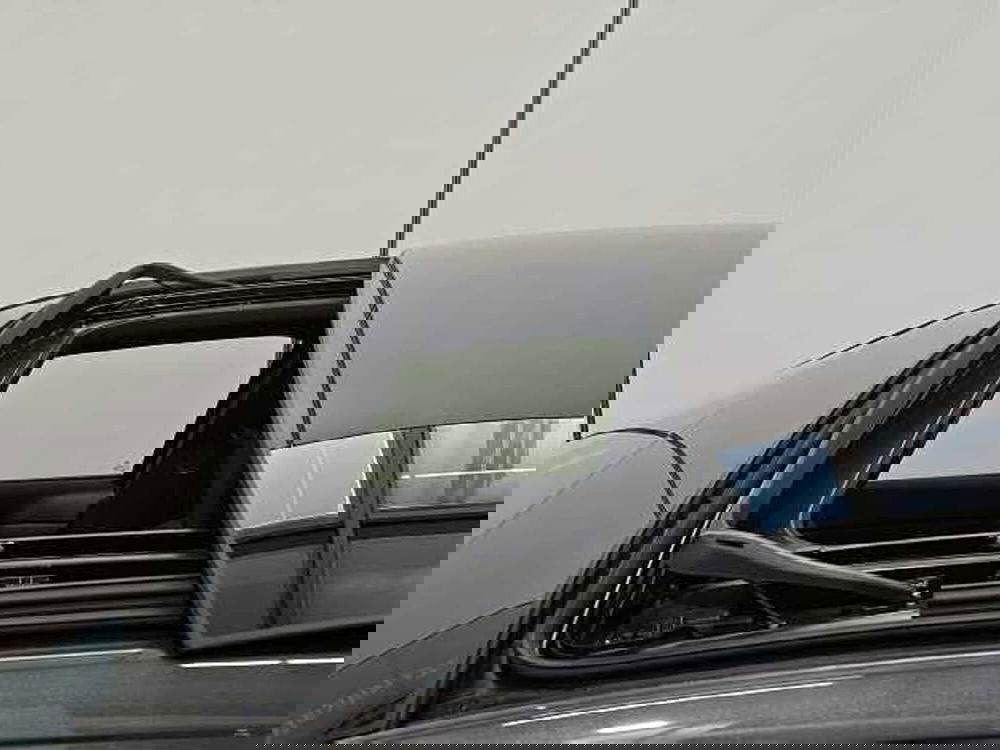 Volkswagen Taigo usata a Lecco (12)