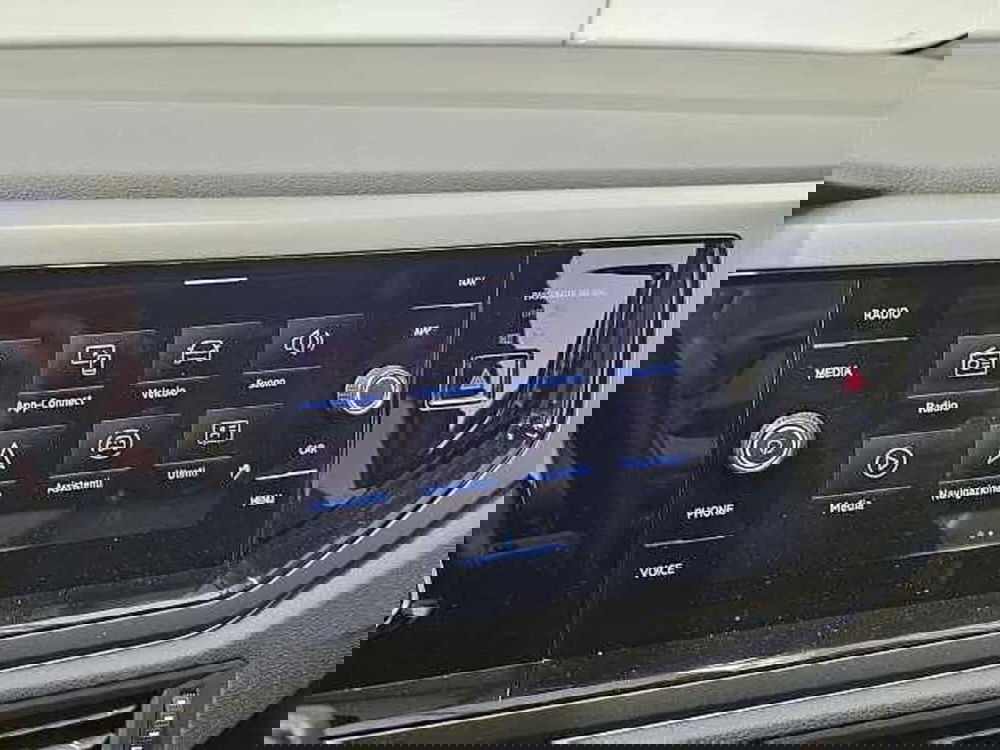 Volkswagen Taigo usata a Lecco (19)