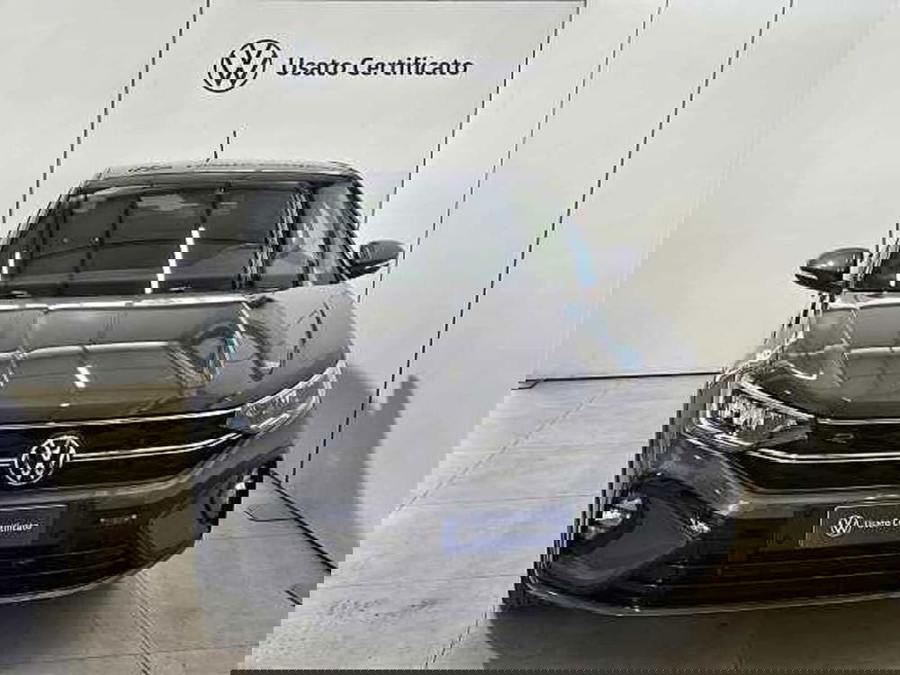 Volkswagen Taigo usata a Lecco (2)