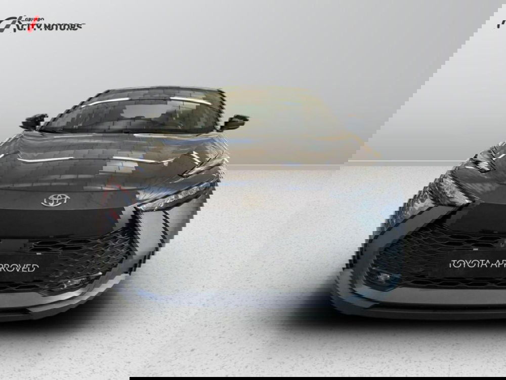 Toyota Toyota C-HR nuova a Monza e Brianza (2)