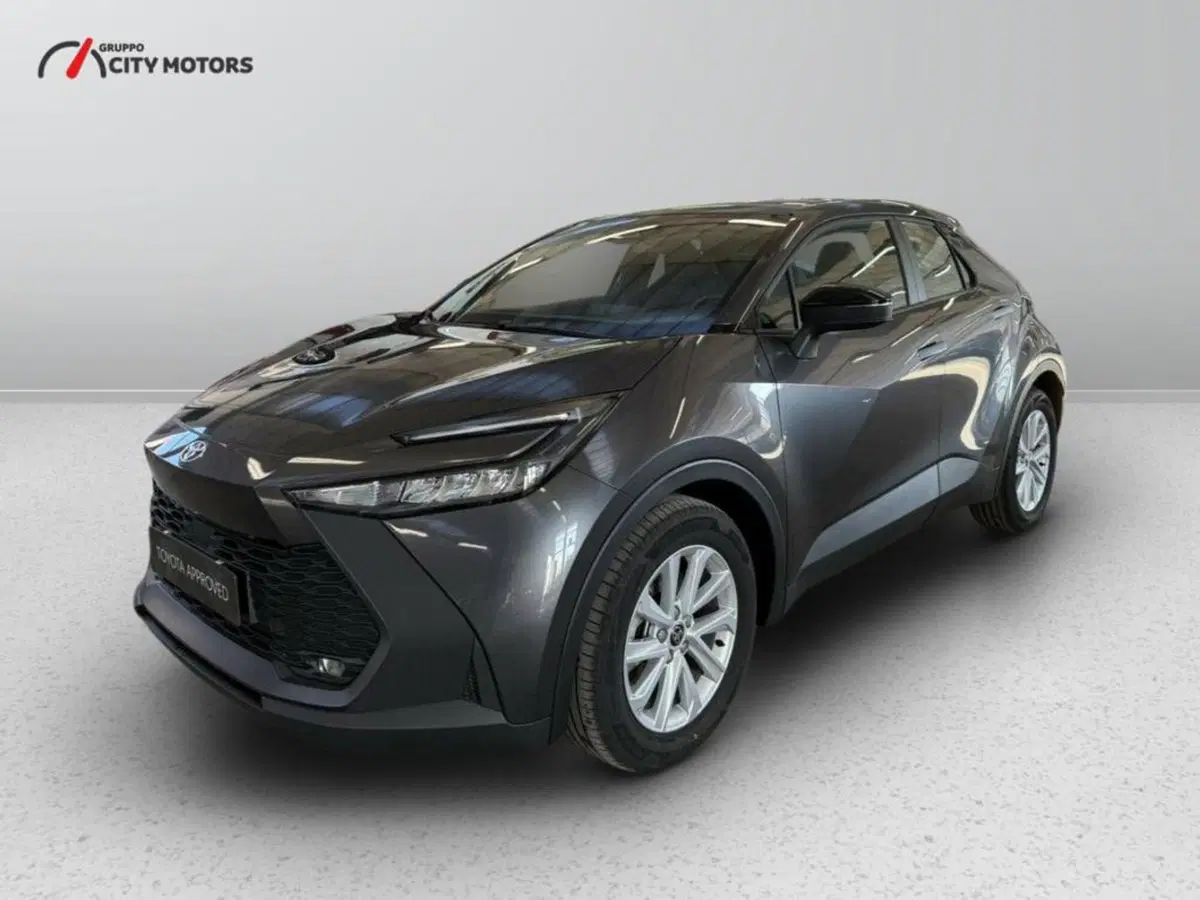 Toyota Toyota C-HR nuova a Monza e Brianza