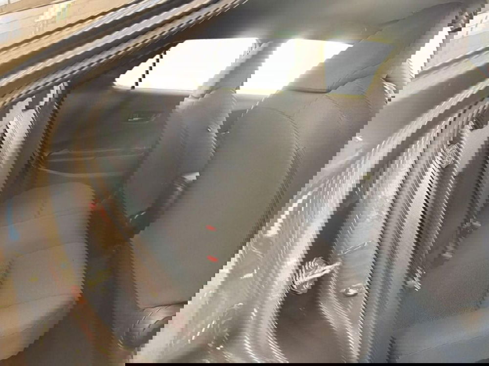 Toyota Toyota C-HR nuova a Monza e Brianza (10)