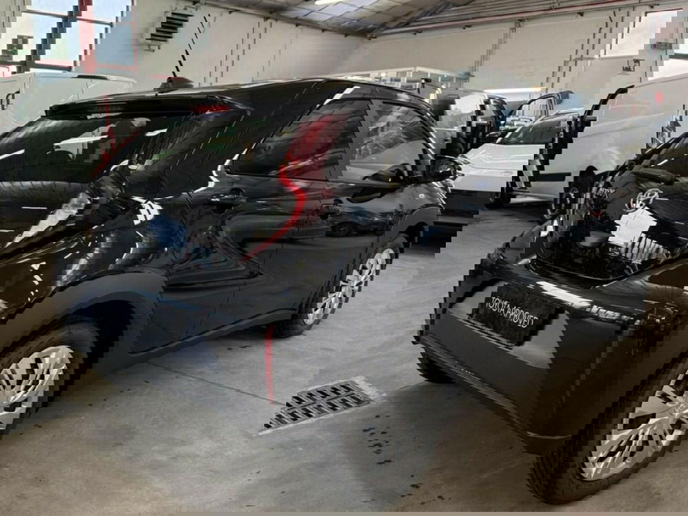 Toyota Aygo X nuova a Monza e Brianza (6)