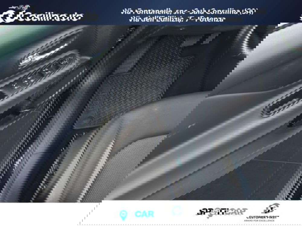 Jeep Renegade usata a Salerno (17)