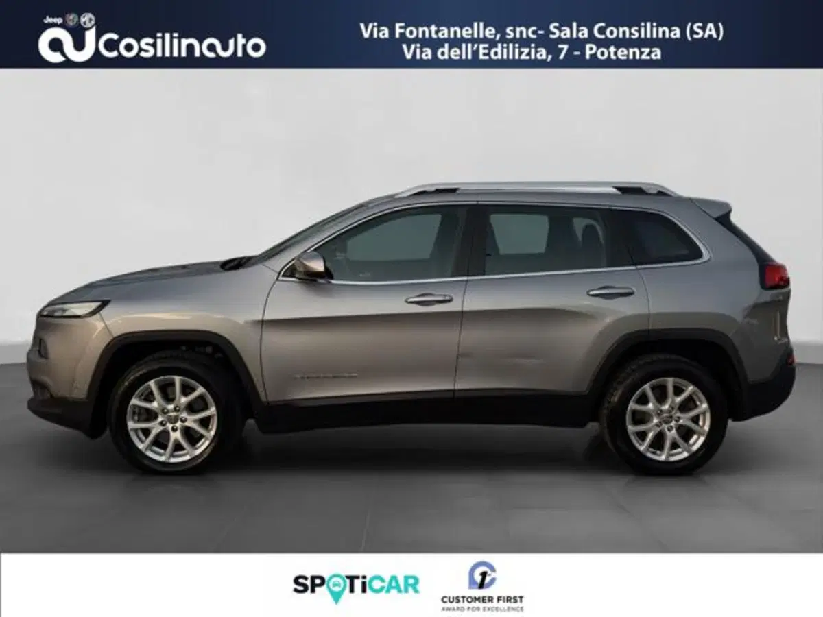 Jeep Cherokee usata a Salerno (2)
