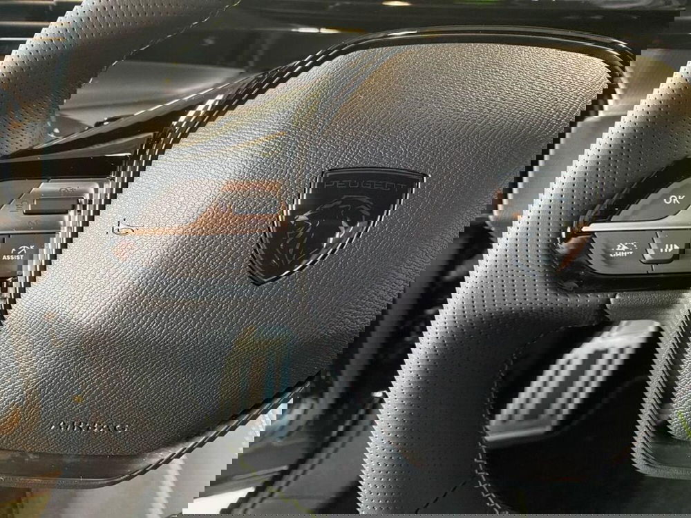 Peugeot 408 nuova a Torino (11)