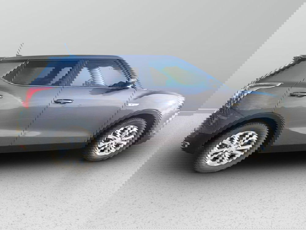 Ssangyong Tivoli usata a Varese (6)