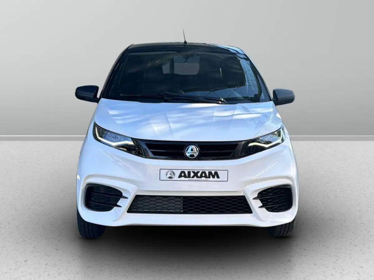 Aixam City 482 nuova a Varese (7)