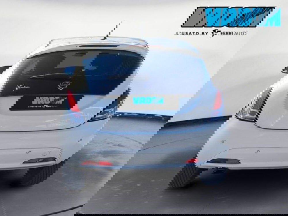 Lancia Ypsilon usata a Treviso (7)