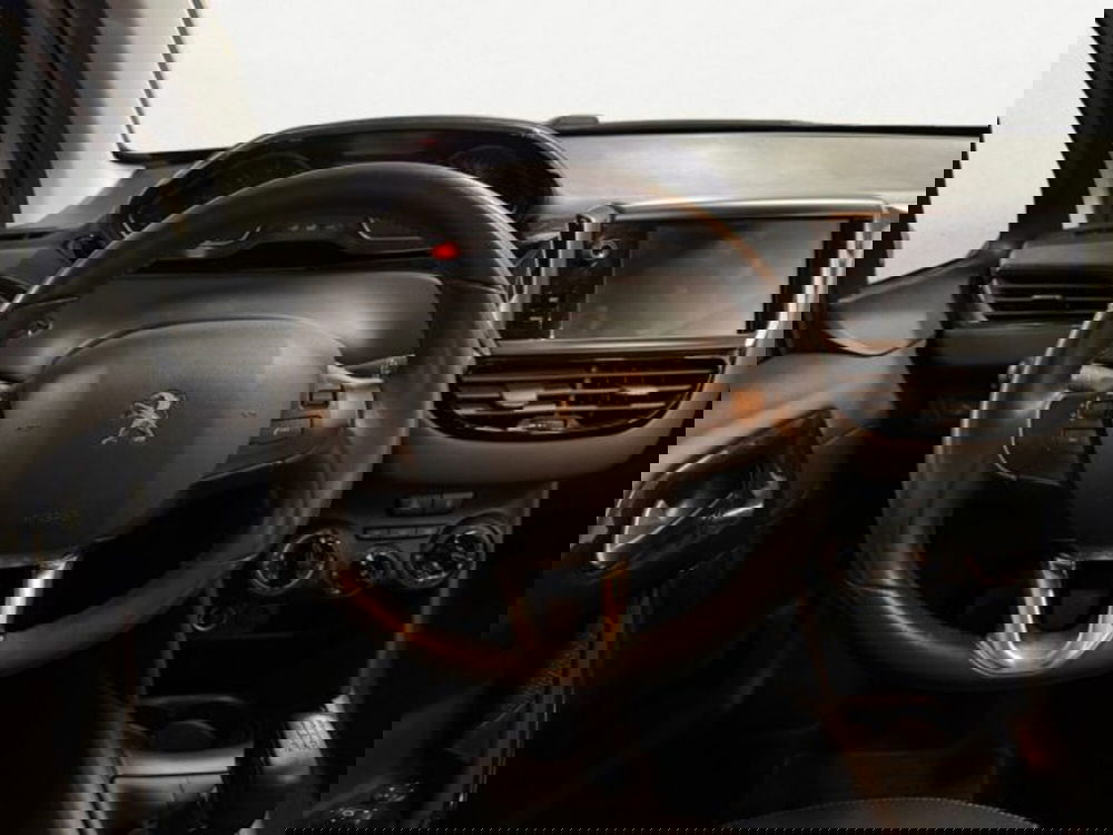 Peugeot 208 usata a Treviso (14)