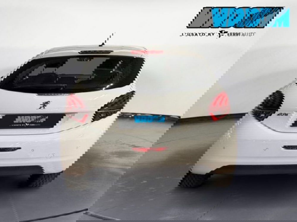 Peugeot 208 usata a Treviso (7)