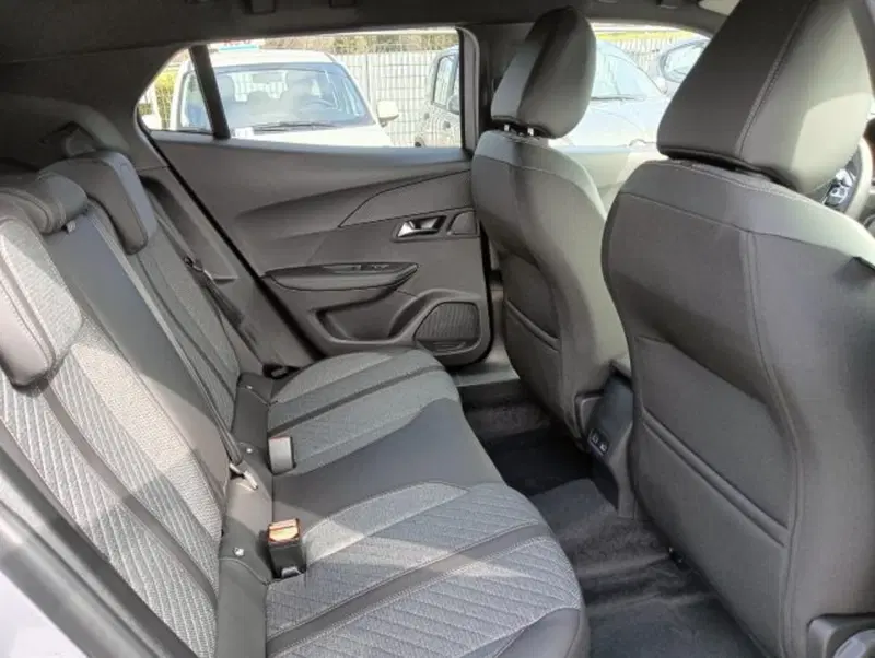 Peugeot 2008 nuova a Brescia (19)