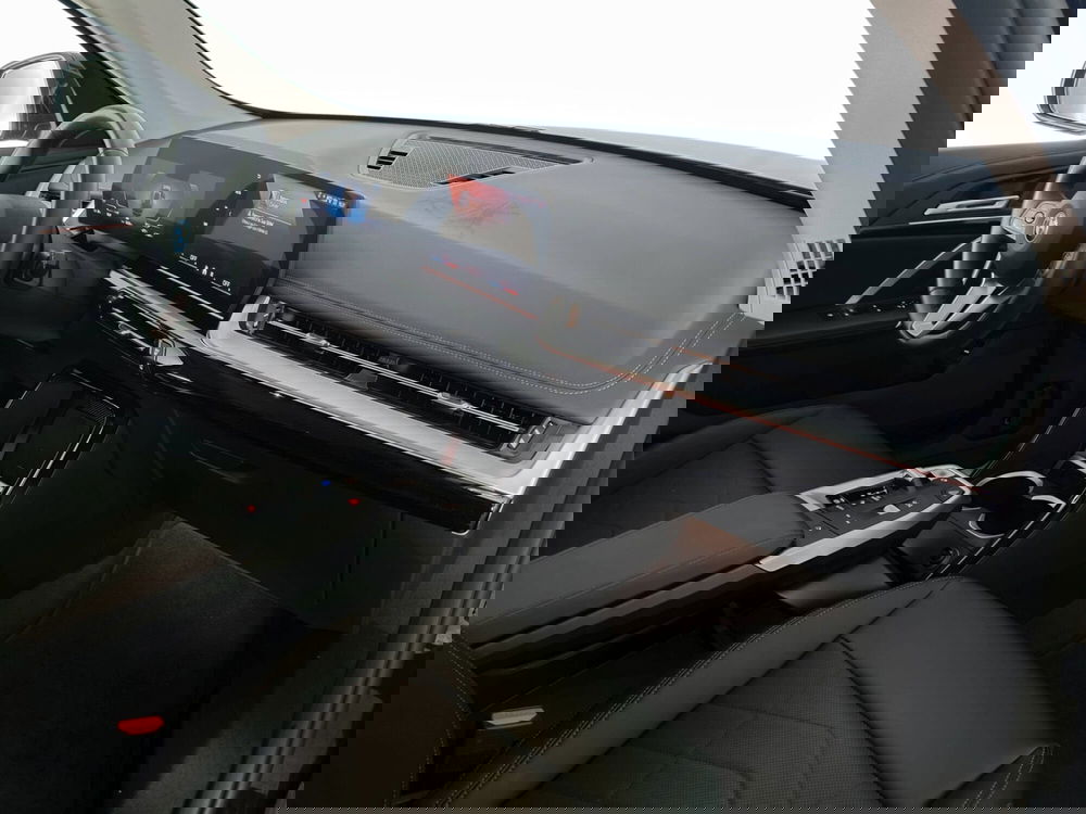 BMW iX1 usata a Ascoli Piceno (10)