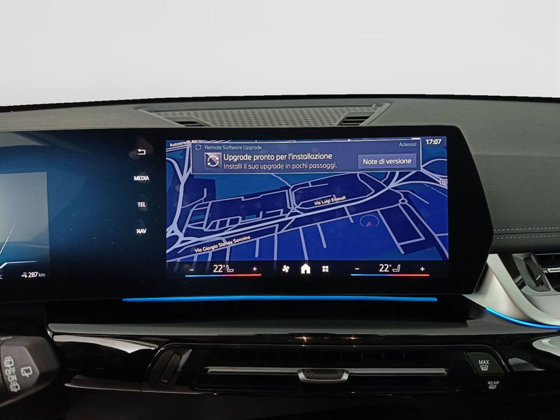 BMW iX1 usata a Ascoli Piceno (13)