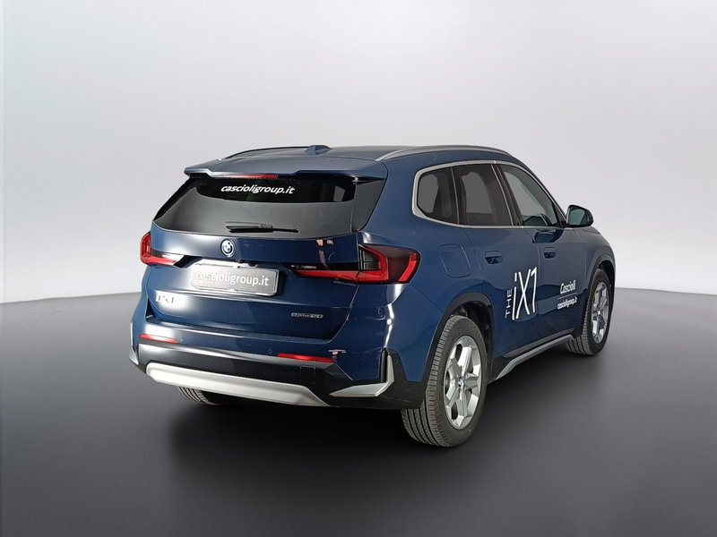 BMW iX1 usata a Ascoli Piceno (4)