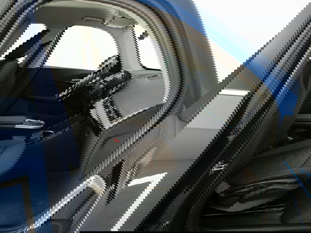 BMW iX1 usata a Ascoli Piceno (11)