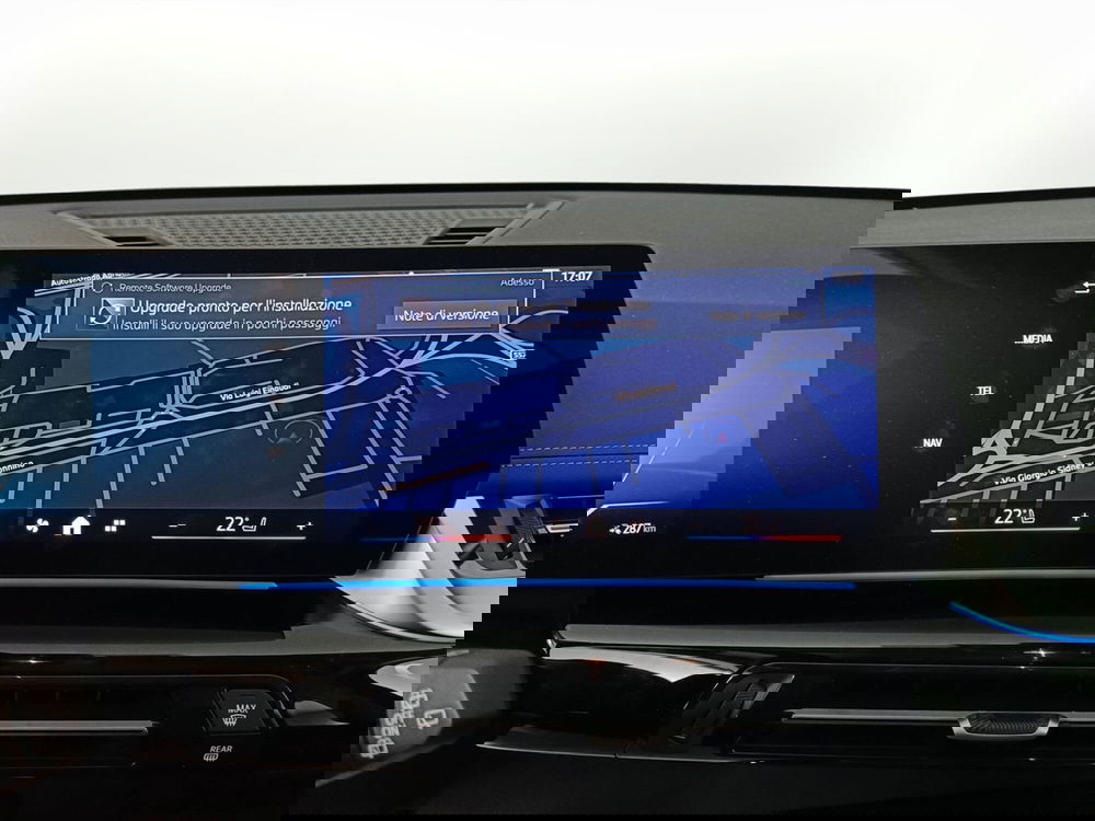 BMW iX1 usata a Ascoli Piceno (13)