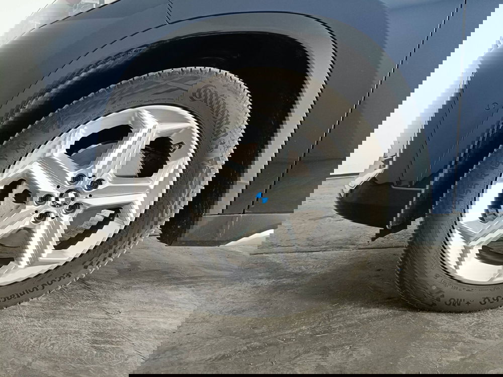 BMW iX1 usata a Ascoli Piceno (16)