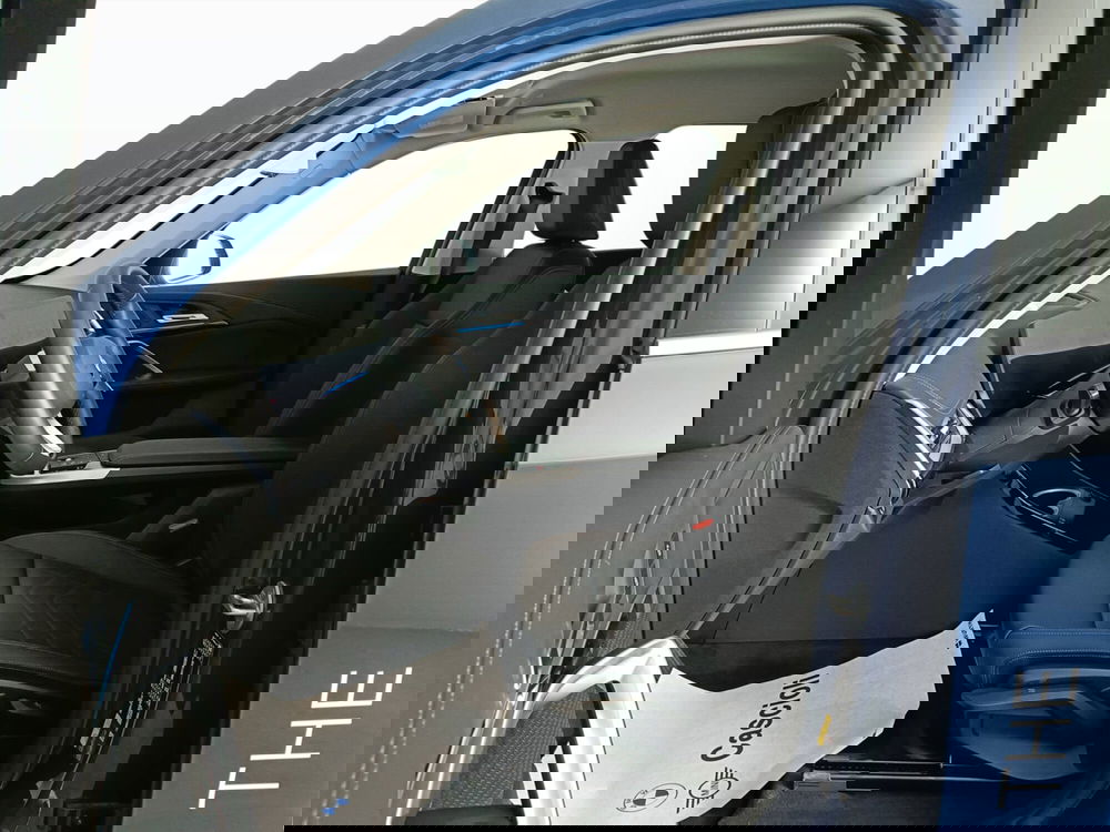 BMW iX1 usata a Ascoli Piceno (8)