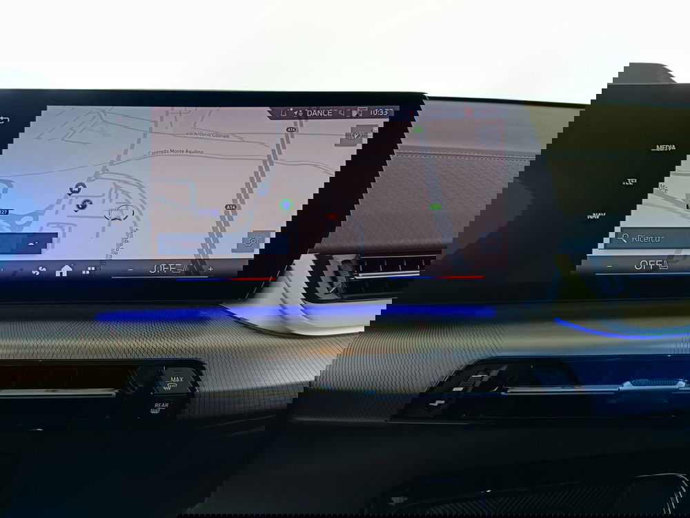 BMW iX2 usata a Ascoli Piceno (13)