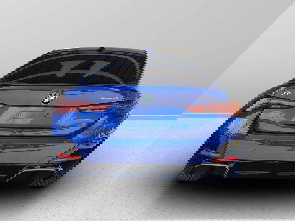 BMW i4 usata a Ascoli Piceno (4)