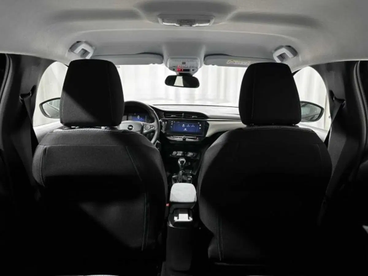 Opel Corsa nuova a Sondrio (16)