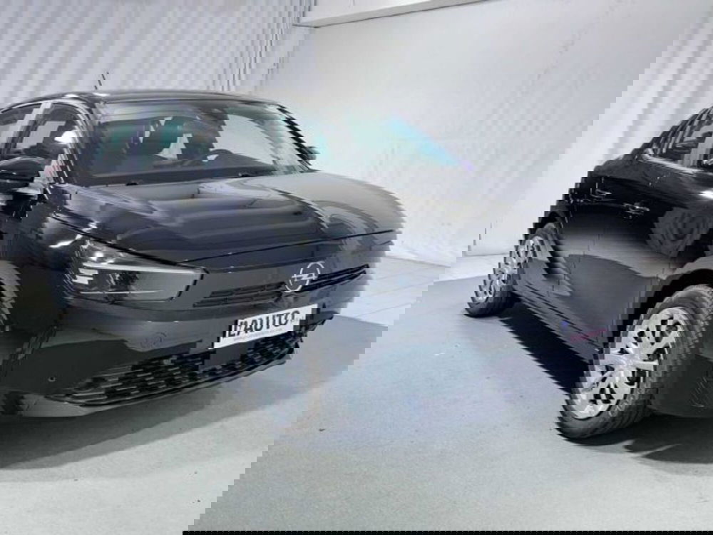 Opel Corsa nuova a Sondrio (7)