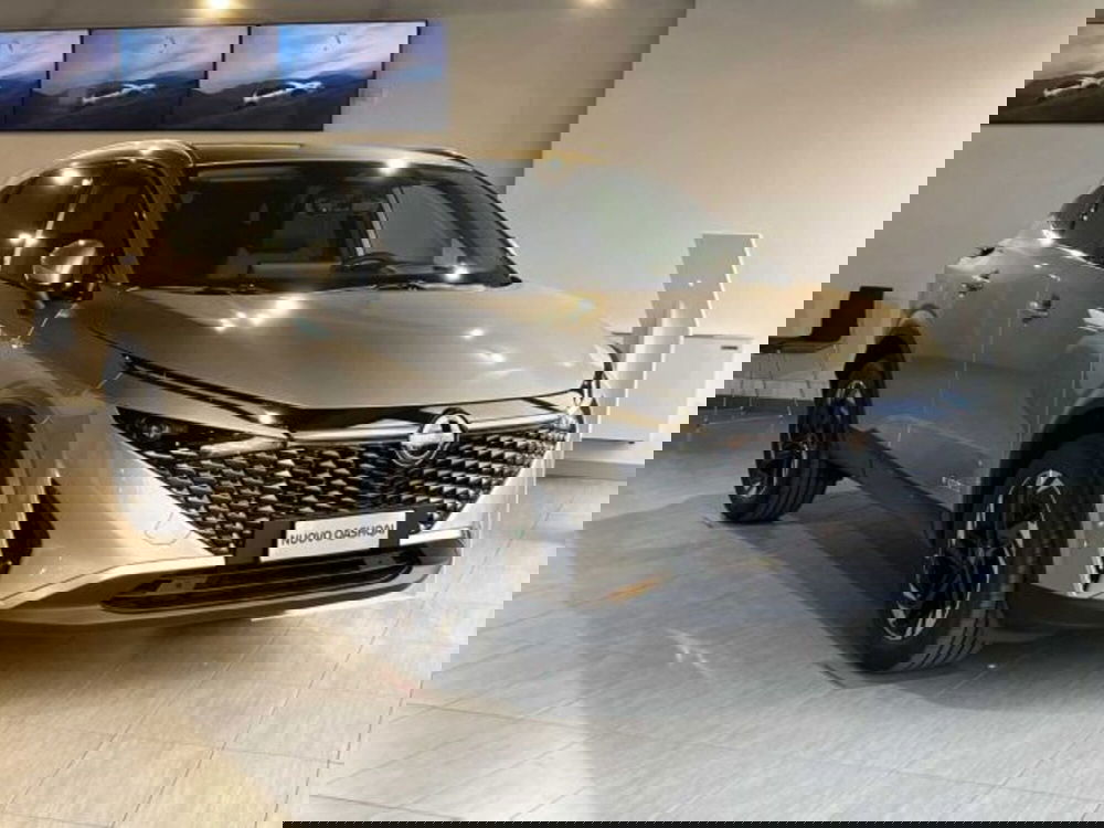 Nissan Qashqai nuova a Sondrio