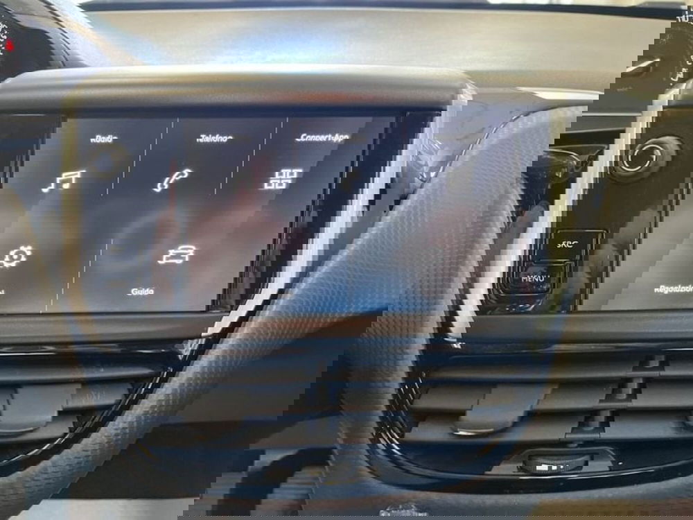 Peugeot 2008 usata a Prato (11)