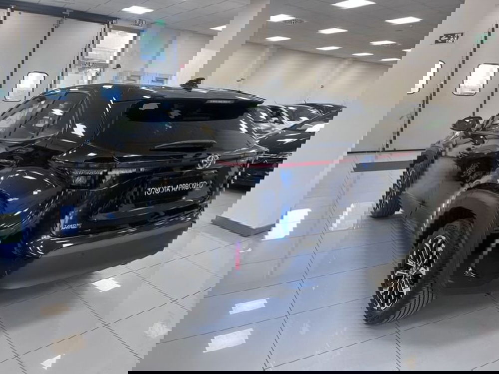 Toyota Yaris Cross usata a Prato (6)