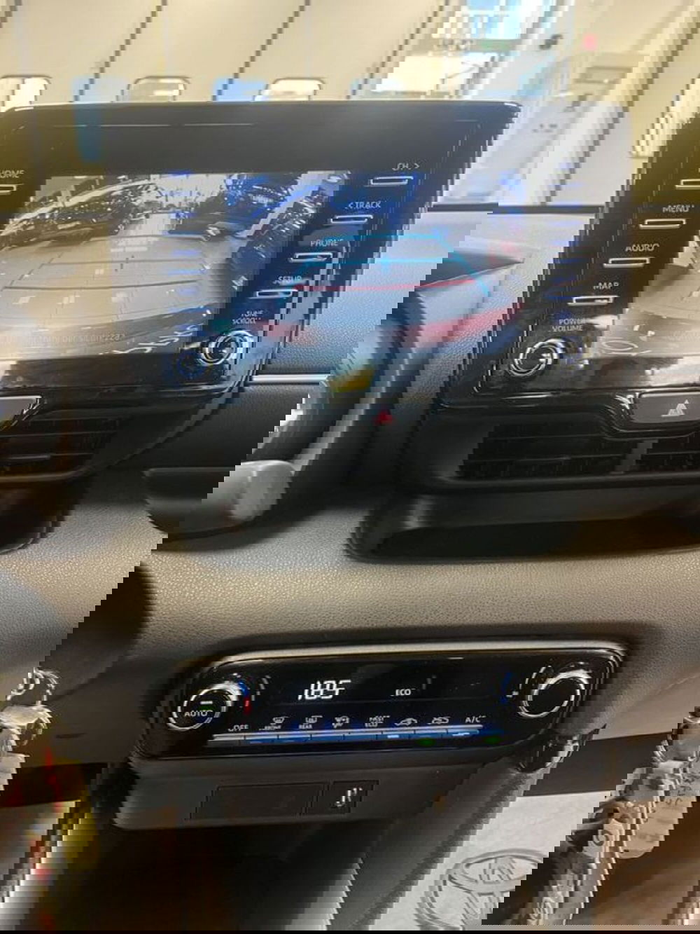 Toyota Yaris usata a Prato (11)