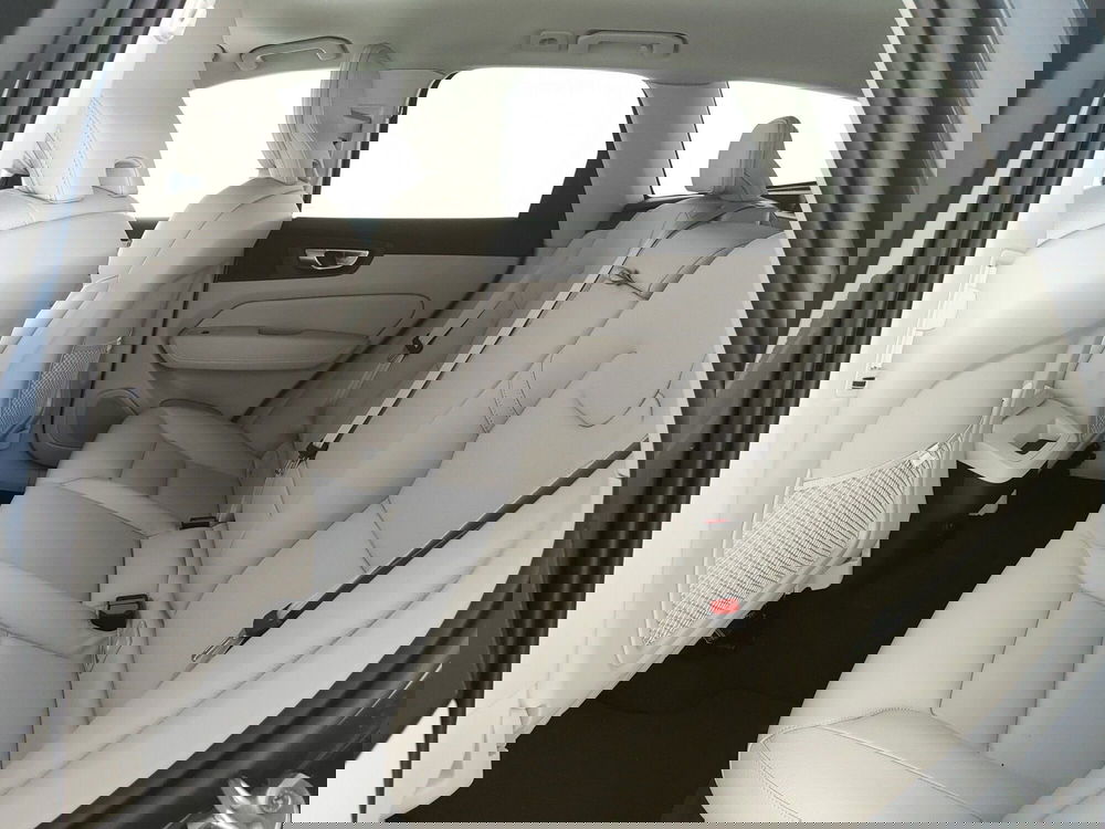 Volvo XC60 usata a Teramo (14)