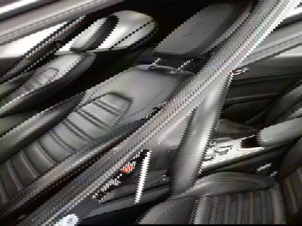 Alfa Romeo Giulia usata a Salerno (11)
