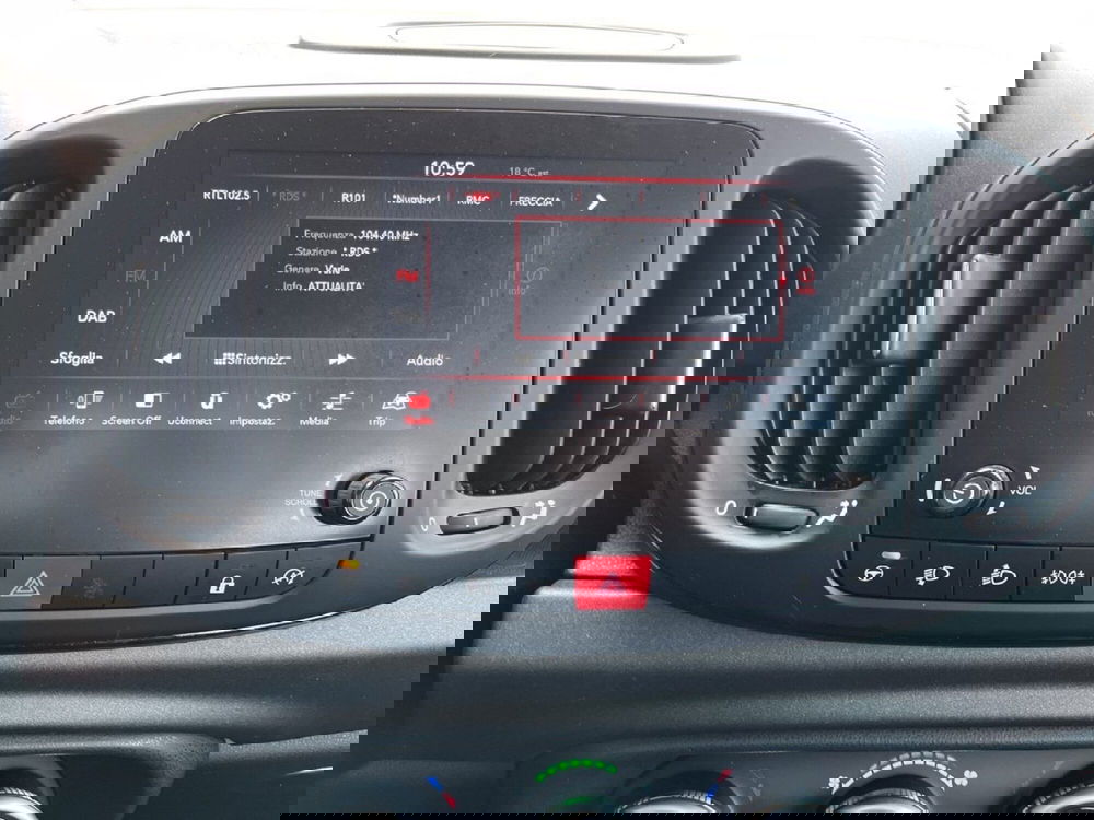 Fiat 500L usata a Torino (13)