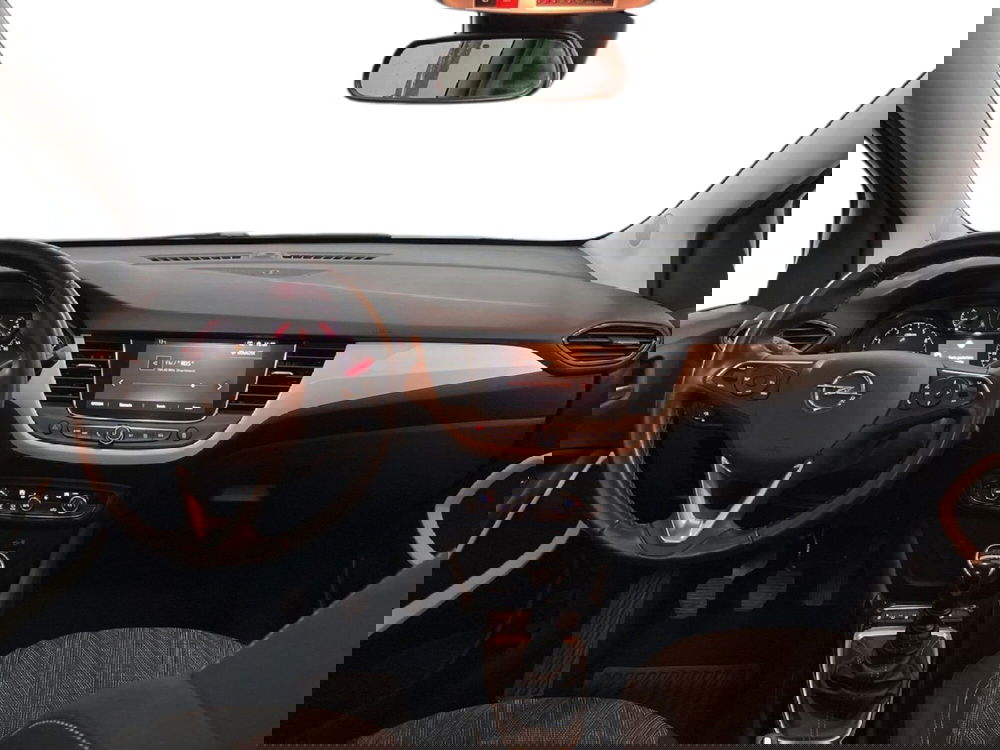 Opel Crossland X usata a Torino (11)