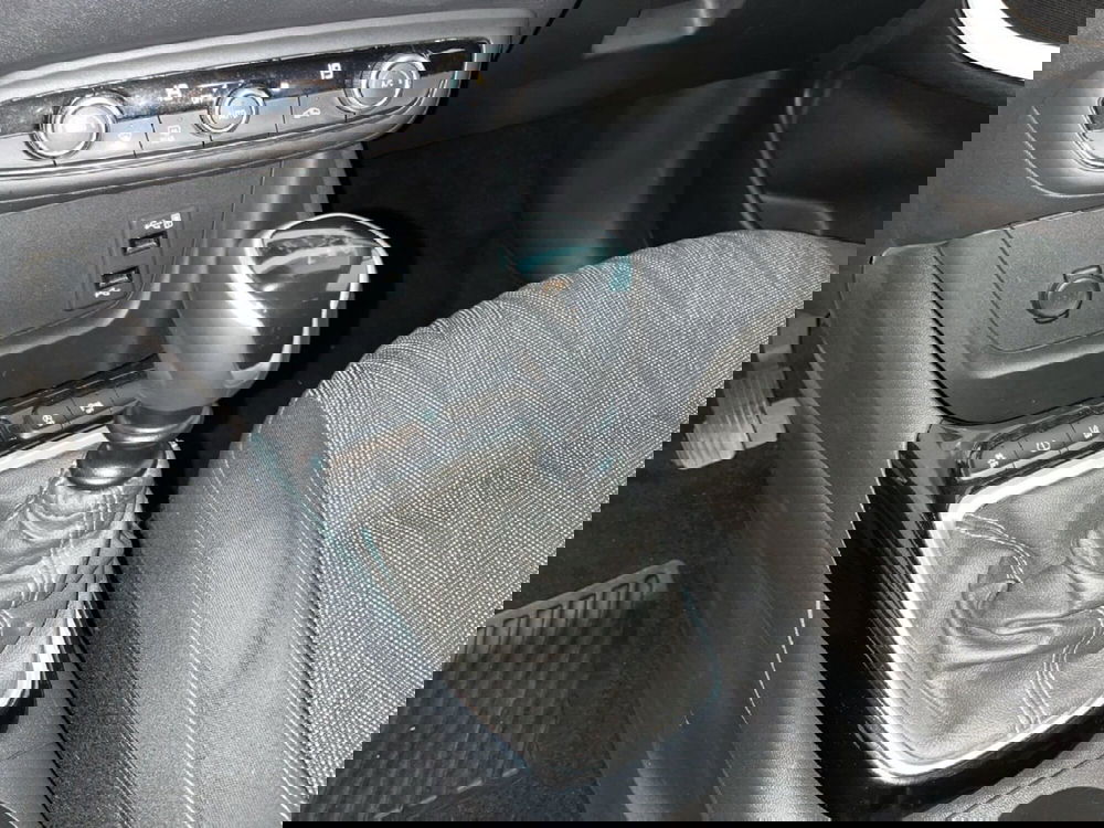 Opel Crossland X usata a Torino (13)