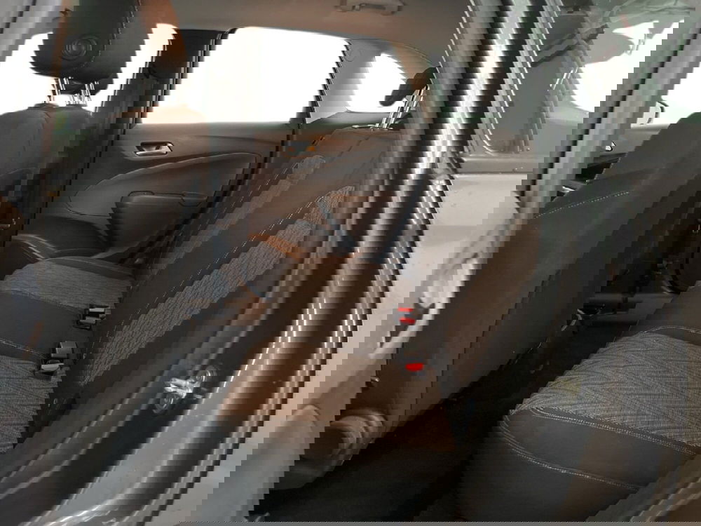 Opel Crossland X usata a Torino (9)