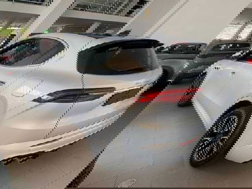 Maserati Grecale usata a Napoli (8)