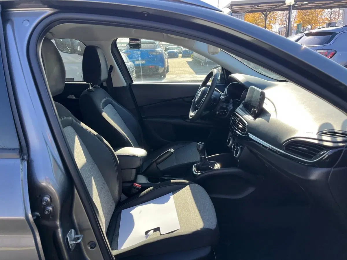 Fiat Tipo usata a Milano (12)