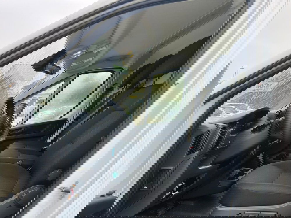 Opel Movano Furgone nuova a Milano (16)