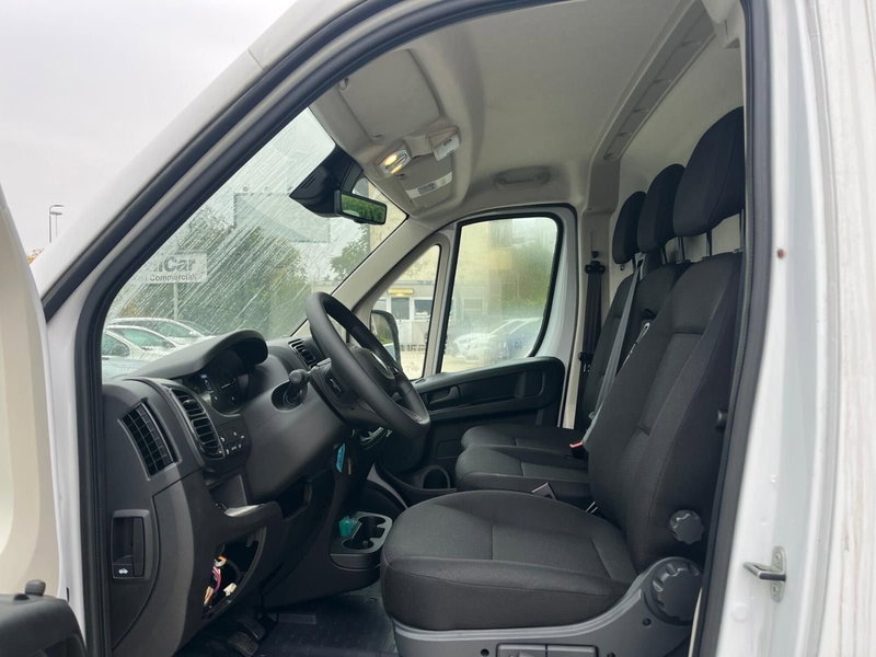 Opel Movano Furgone nuova a Milano (16)