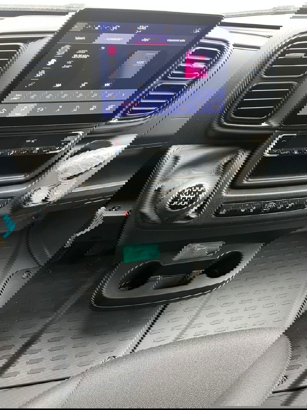 Opel Movano Furgone nuova a Milano (19)