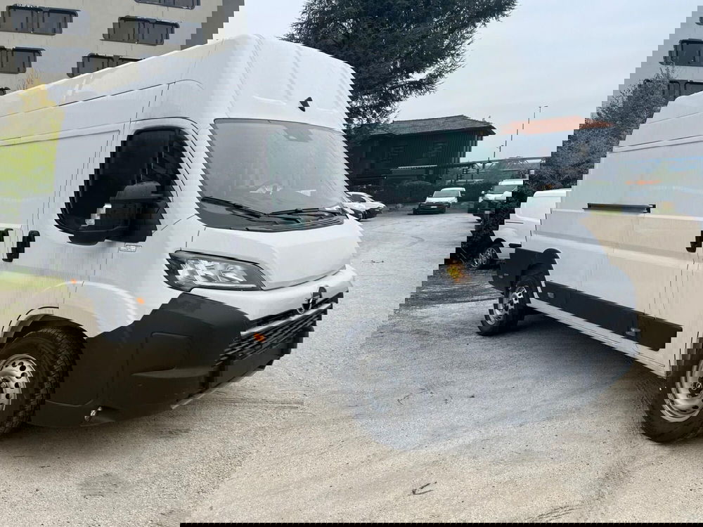 Opel Movano Furgone nuova a Milano (3)